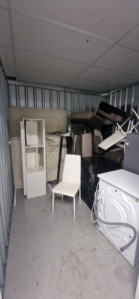 Wednesbury Self storage unit auction IB-4499