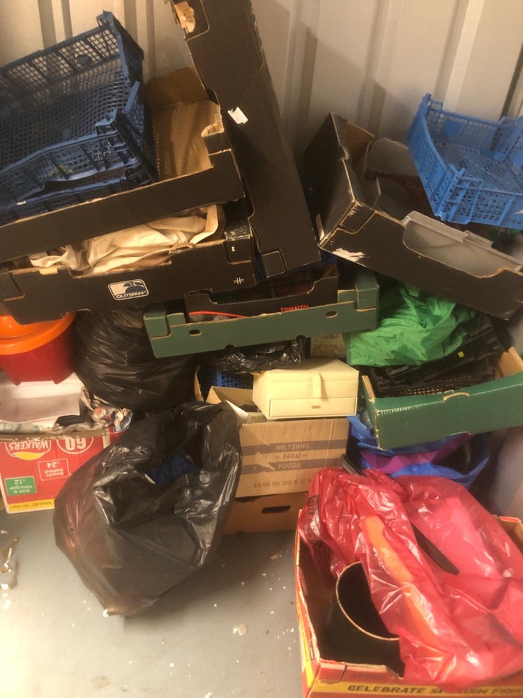 Crystal Palace Self storage unit auction IB-2878