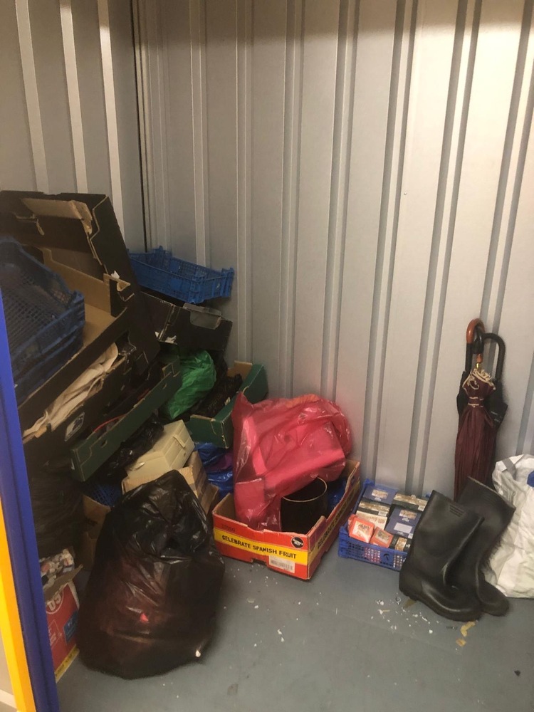 Crystal Palace Storage auction IB-2878 10