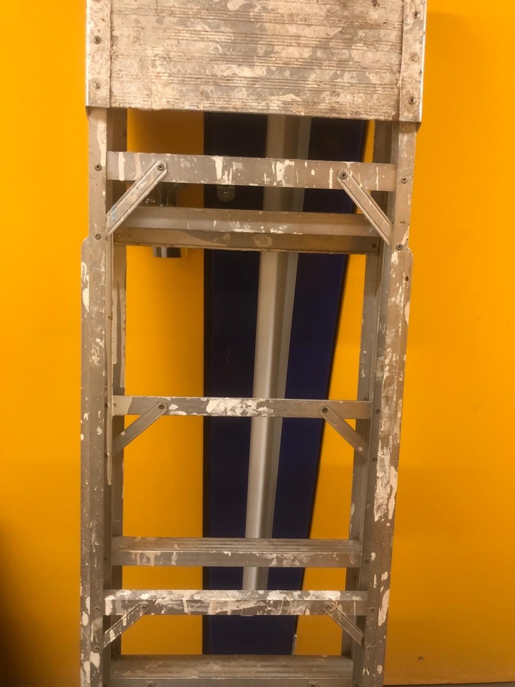 Crystal Palace storage facility unit auction IB-4860