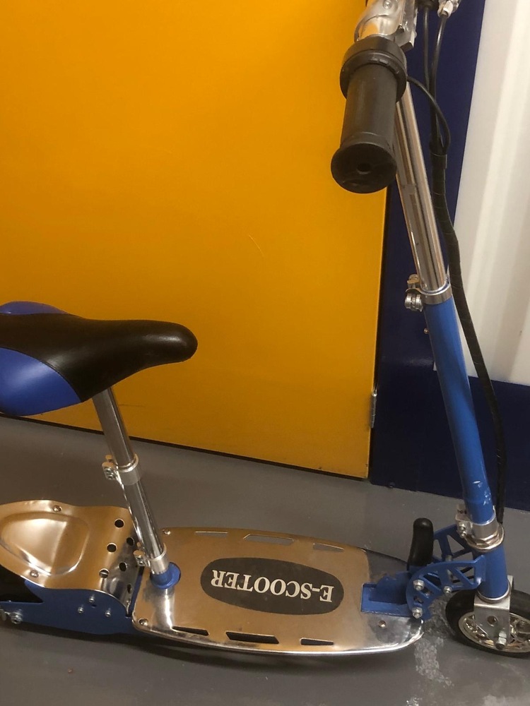 Crystal Palace Storage auction IB-4860 20
