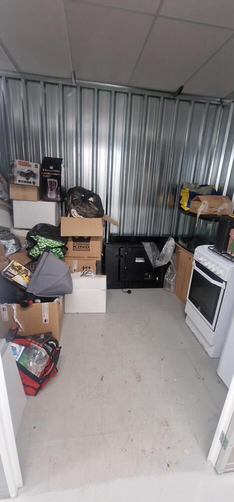 Wednesbury Self storage auction IB-8242 14