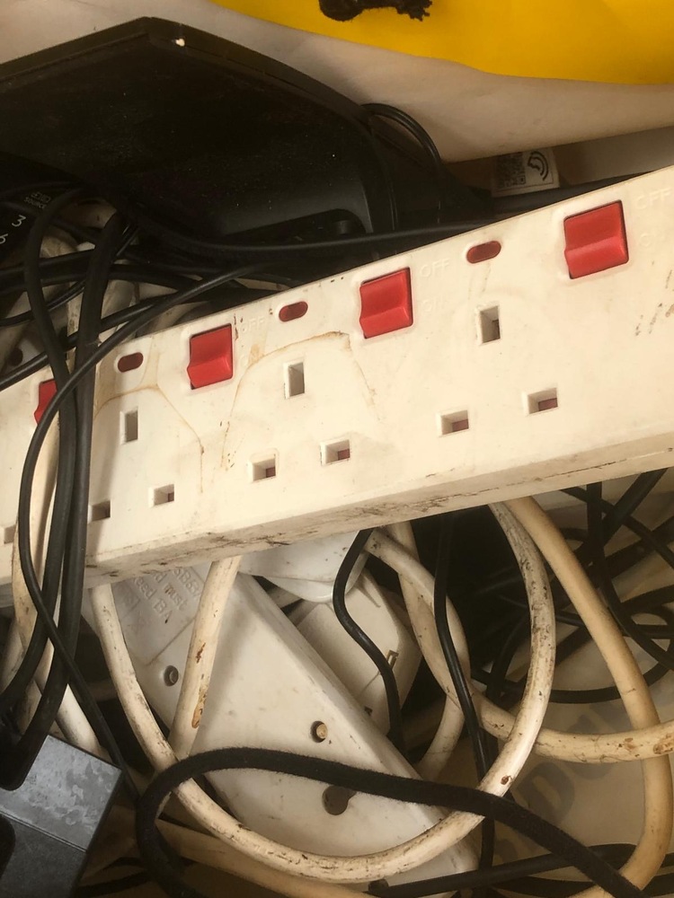 Crystal Palace Storage auction IB-4814 10