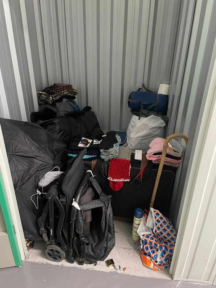 Nottingham Self storage unit auction IB-4740 13