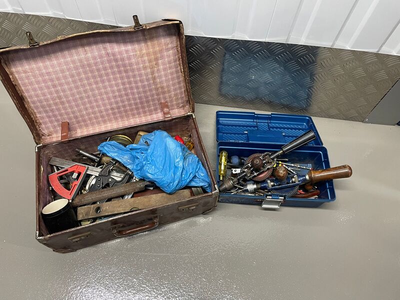 Sheffield Self storage unit auction IB-7981 23