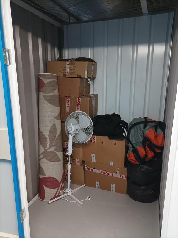 iBidOnStorage.co.uk StorageMart Auction 16613487183673