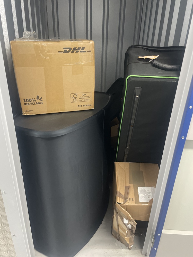 Paddington Self storage auction IB-9247
