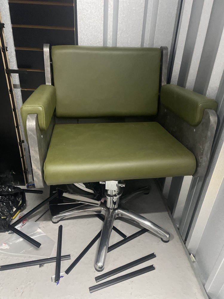 Paddington Storage Unit auction IB-2530