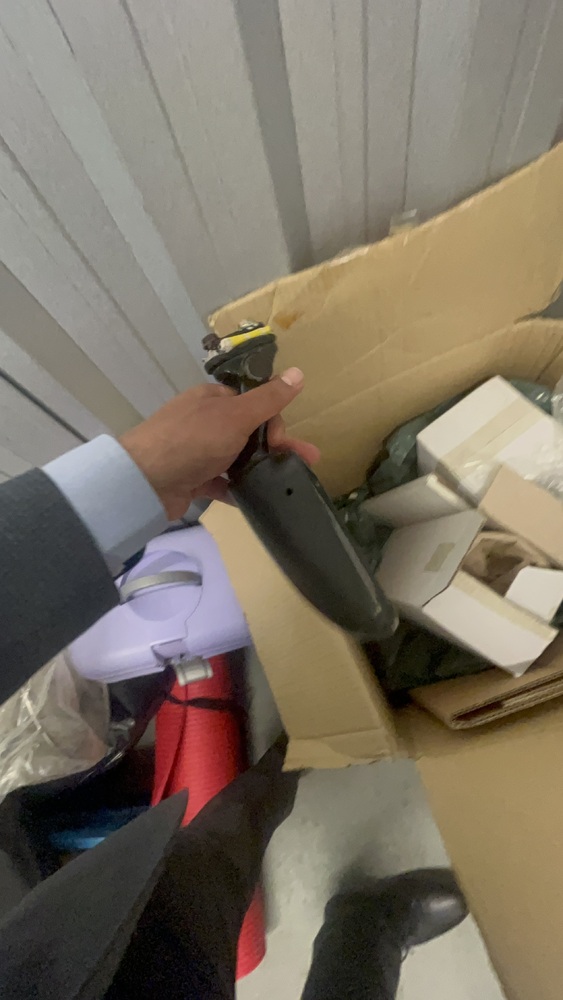 Reading Self storage unit auction IB-5602 23
