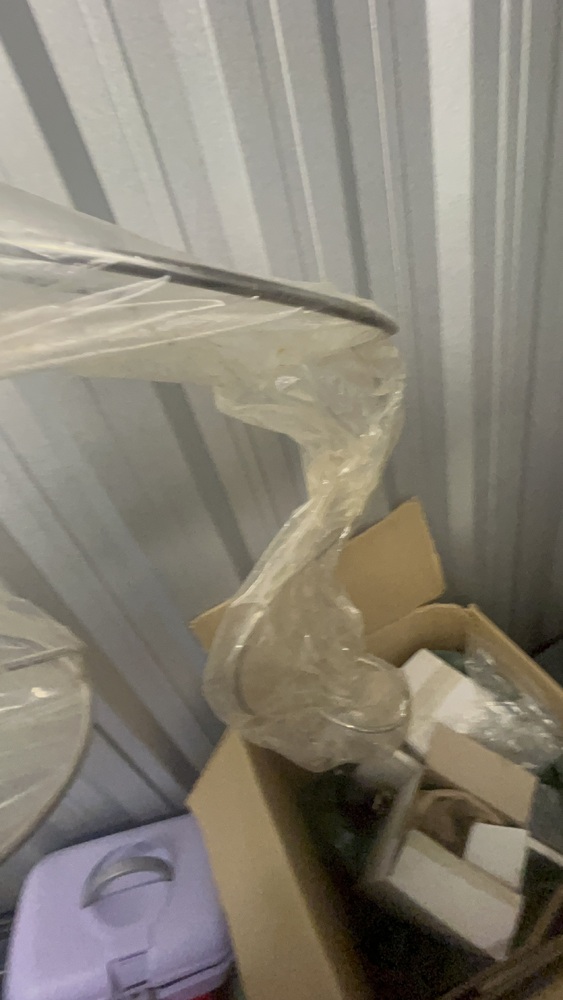 Reading Self storage auction IB-5602 24