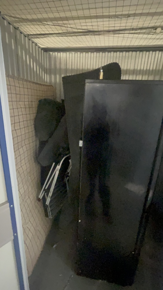 Reading Self storage facility auction IB-2972