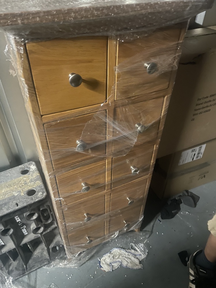 Ruislip Self storage auction IB-8930
