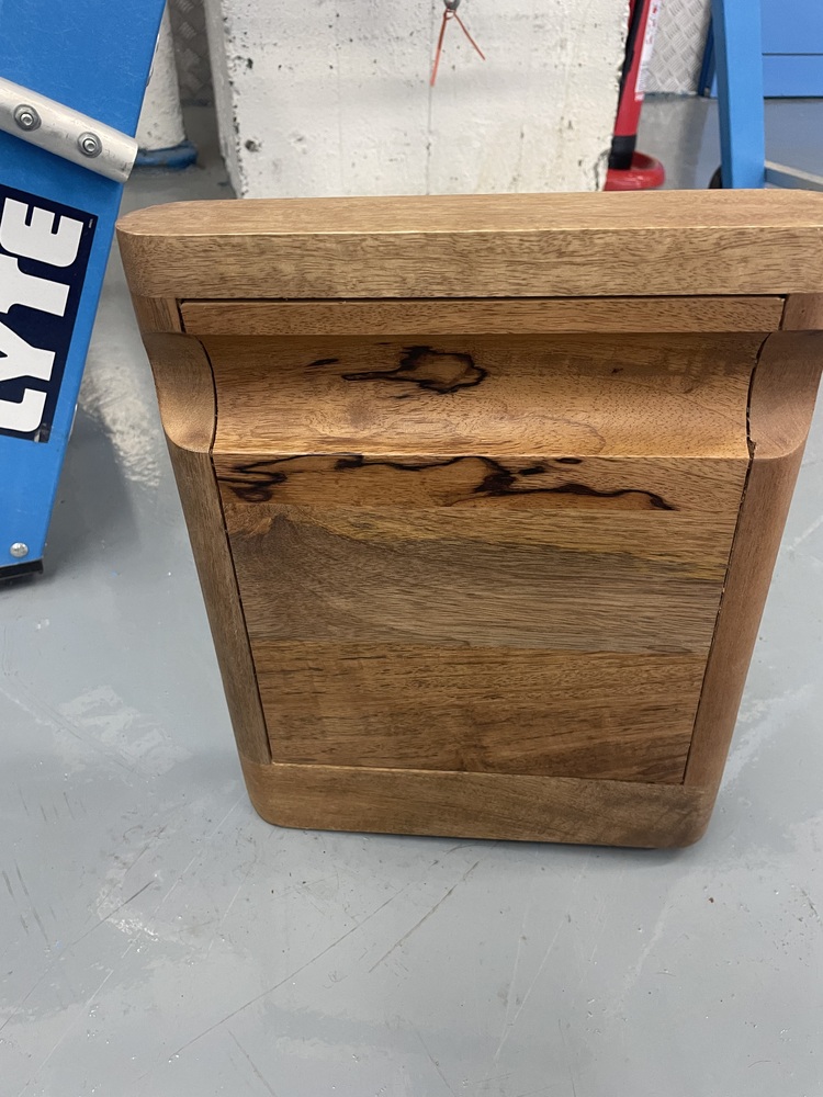 St Johns Wood Self storage auction IB-2131