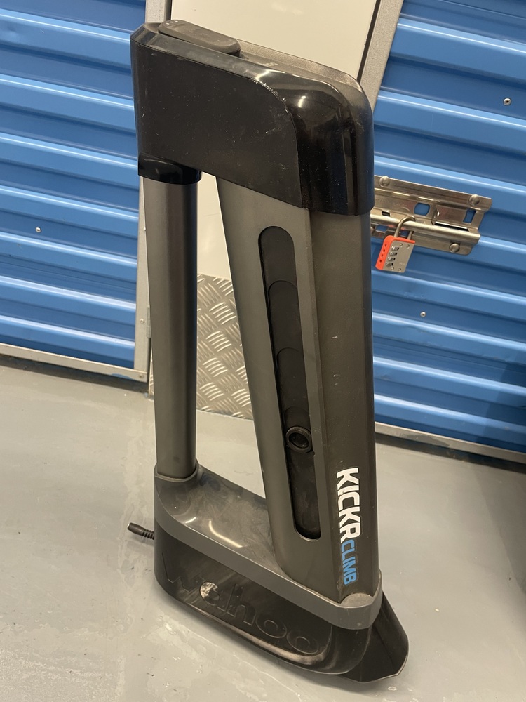 St Johns Wood storage facility unit auction IB-2131