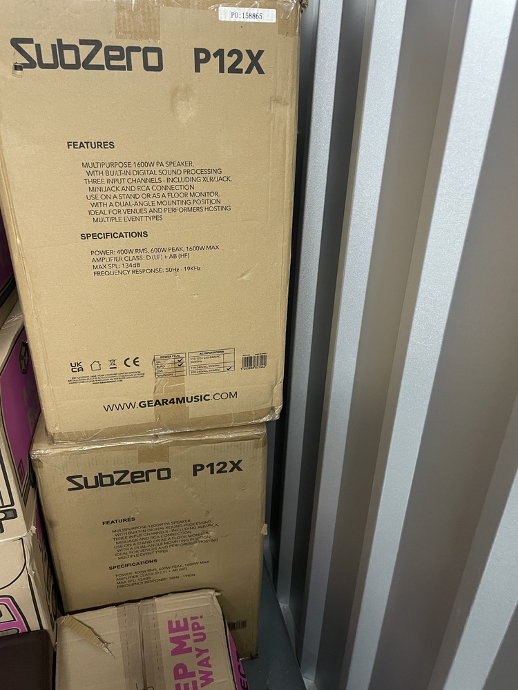 Edgware Storage Unit auction IB-5973