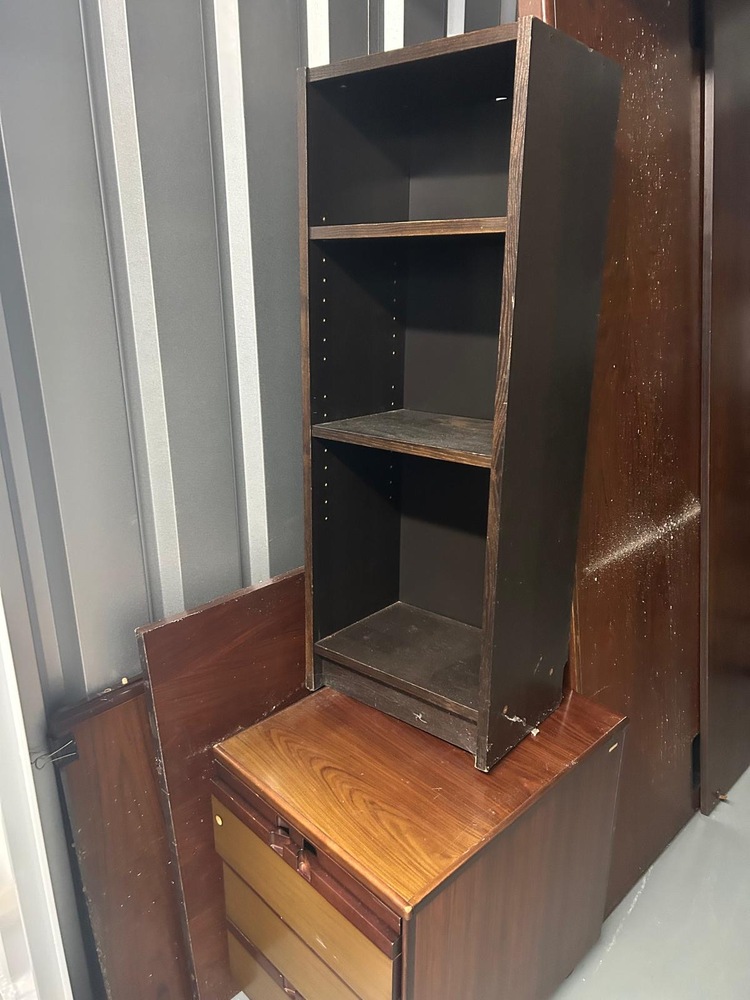 Edgware Self storage auction IB-2798 34