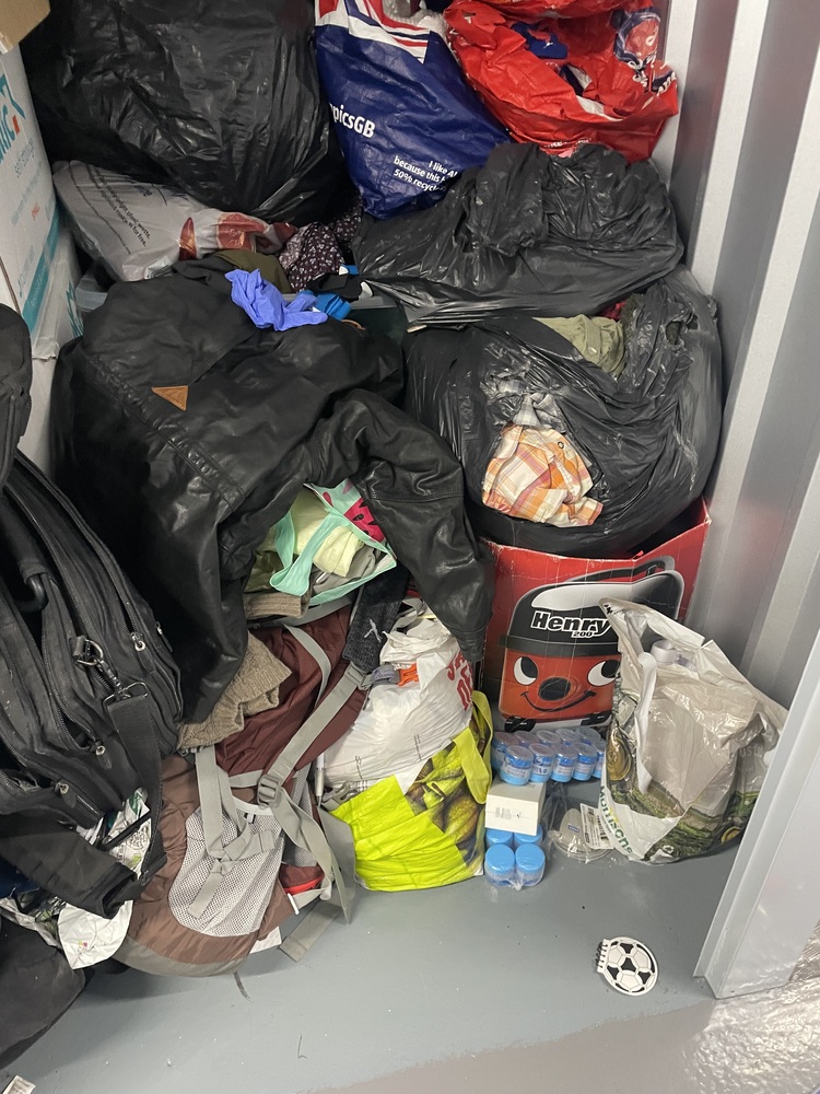 Edgware storage facility unit auction IB-3001