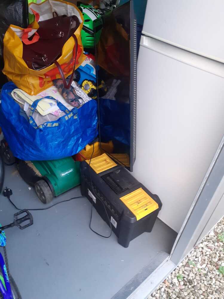 Plymouth Central Storage auction IB-8062 10