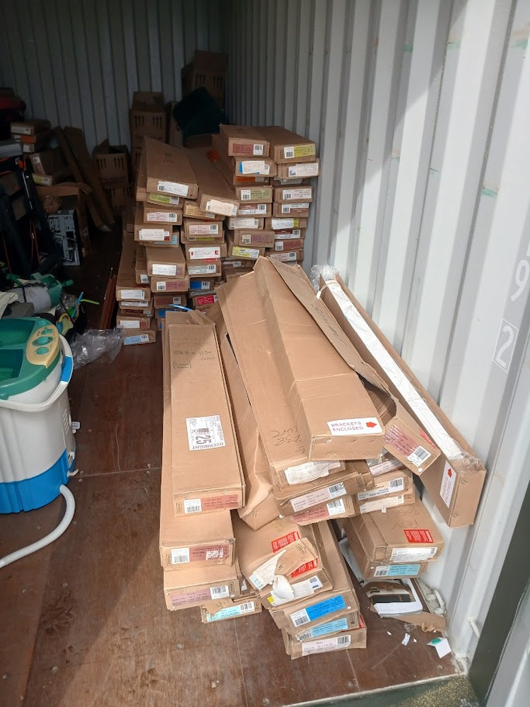 Chester 1 Self storage unit auction IB-4804