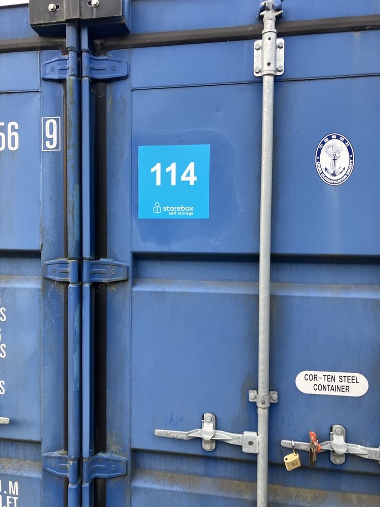 Storebox Cannock Storage auction IB-4747