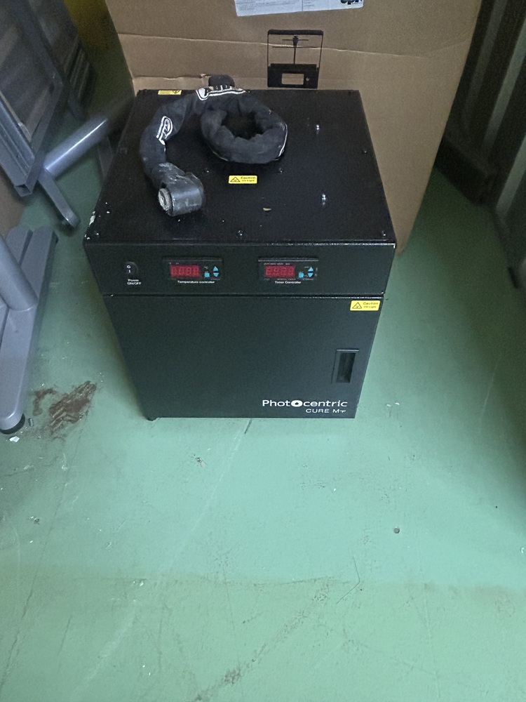 StorageMart Walton-on-Thames  Storage Unit auction IB-7228