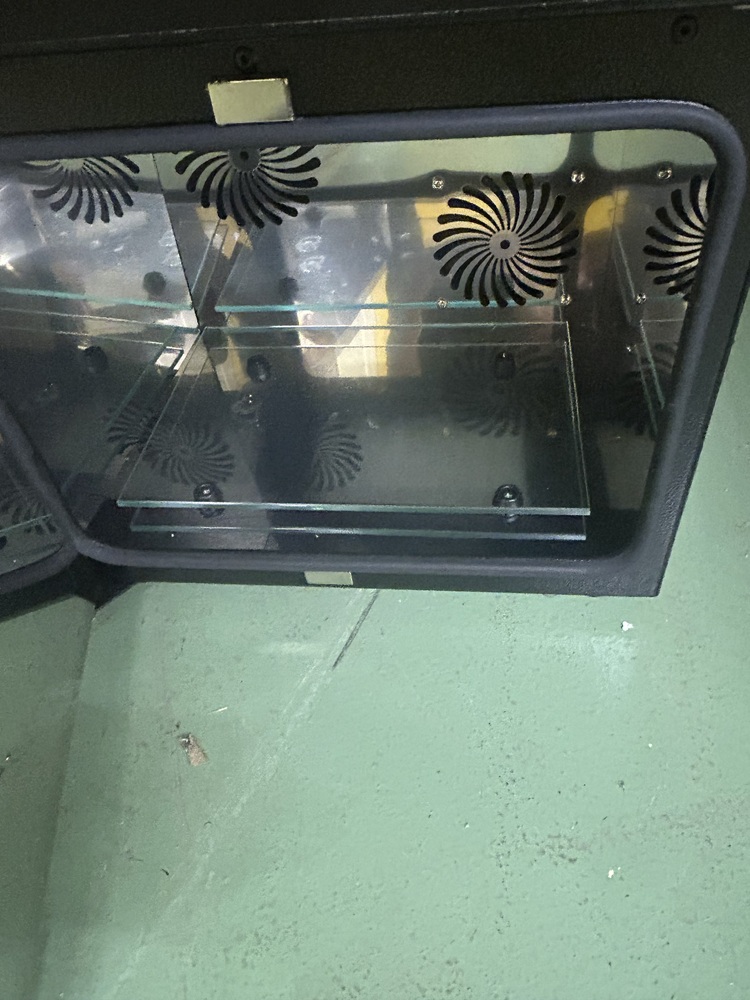 StorageMart Walton-on-Thames  Self storage facility auction IB-7228