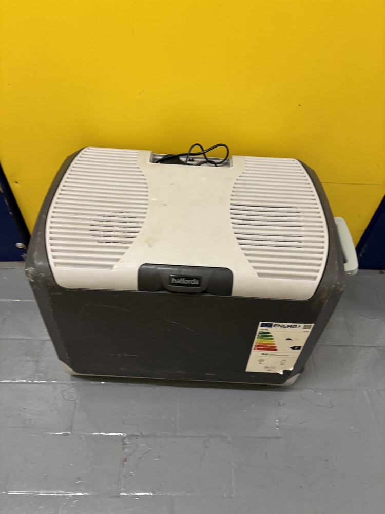 Wood Green Self storage auction IB-6034