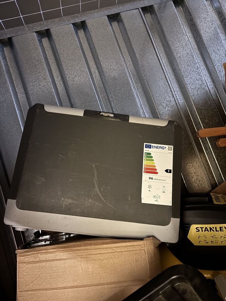 Wood Green Storage Facility auction IB-6034