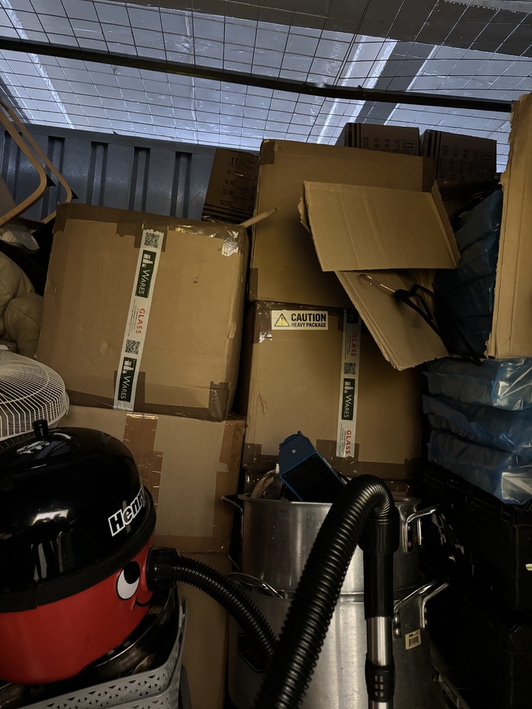 Wood Green Storage auction IB-6034 30