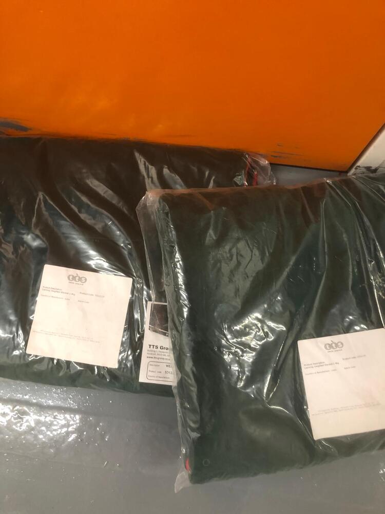 Croydon Storage Unit auction IB-1689