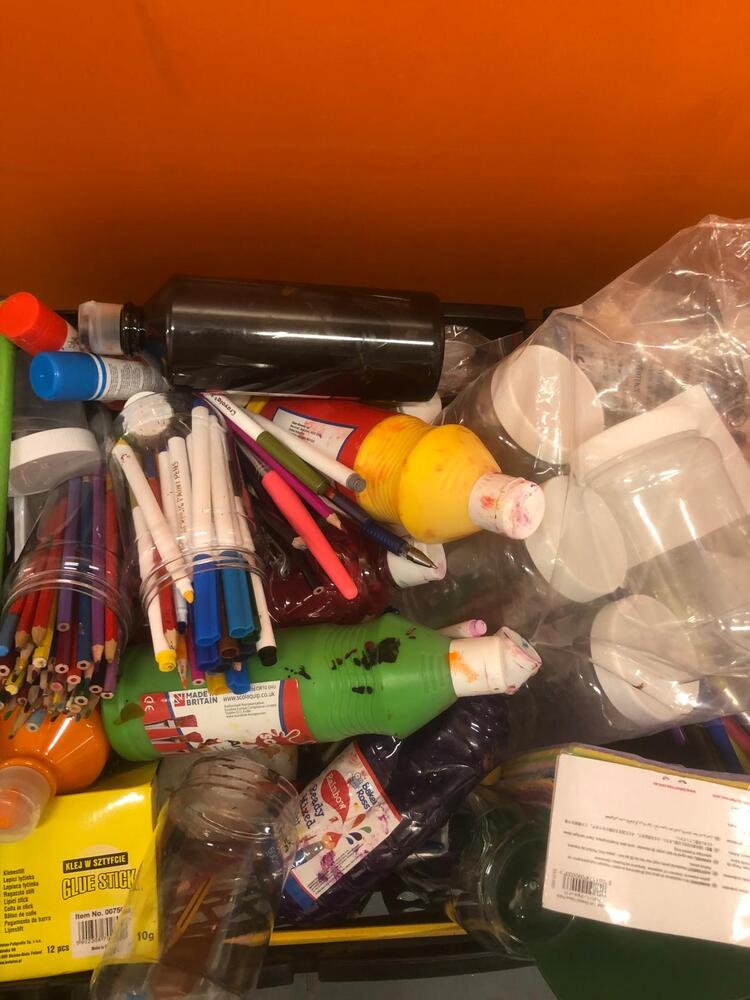 Croydon Storage Unit auction IB-1689 12