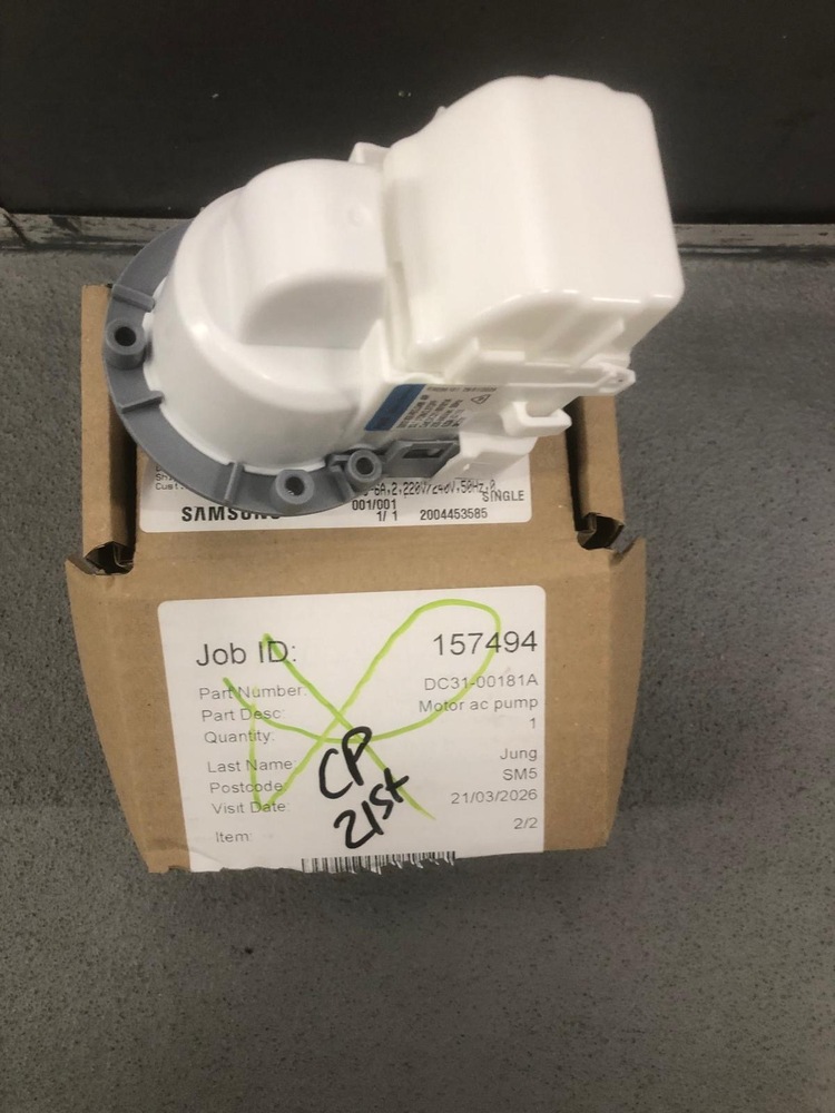 Crawley storage facility unit auction IB-9926 16