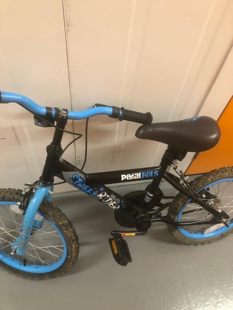 Redhill Self storage facility auction IB-2849