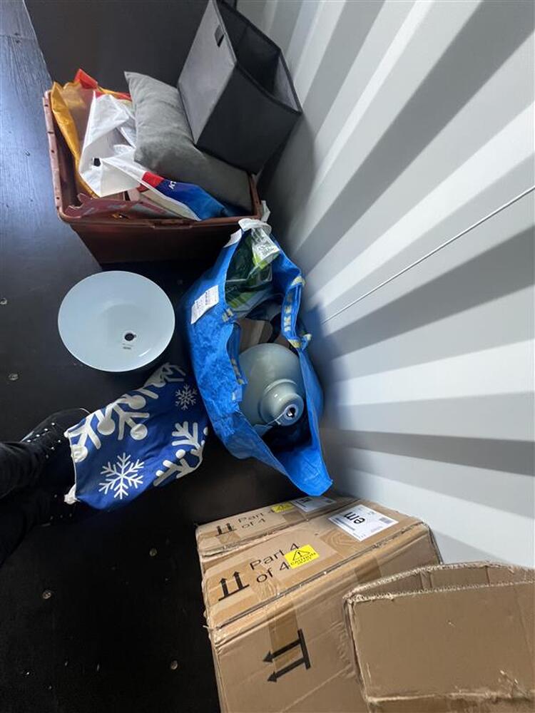 Storebox Stockton Self storage auction IB-3378