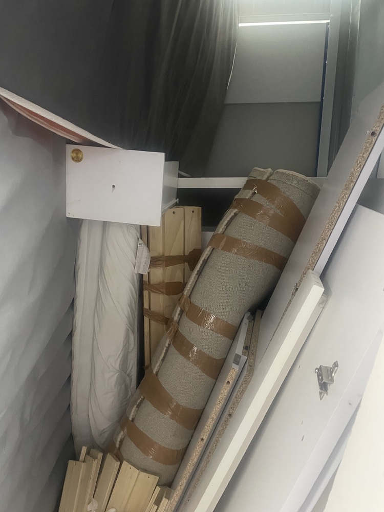 Carshalton Storage Facility auction IB-8318 11