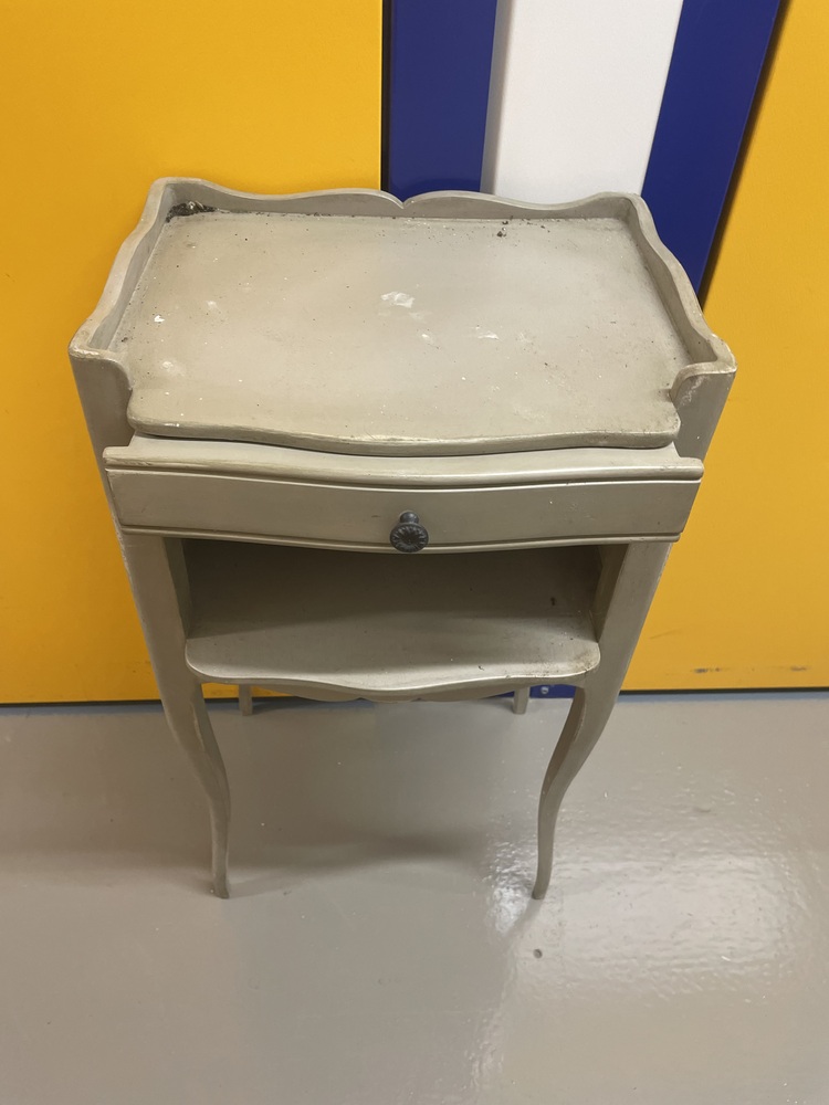 Clapham Storage auction IB-2545