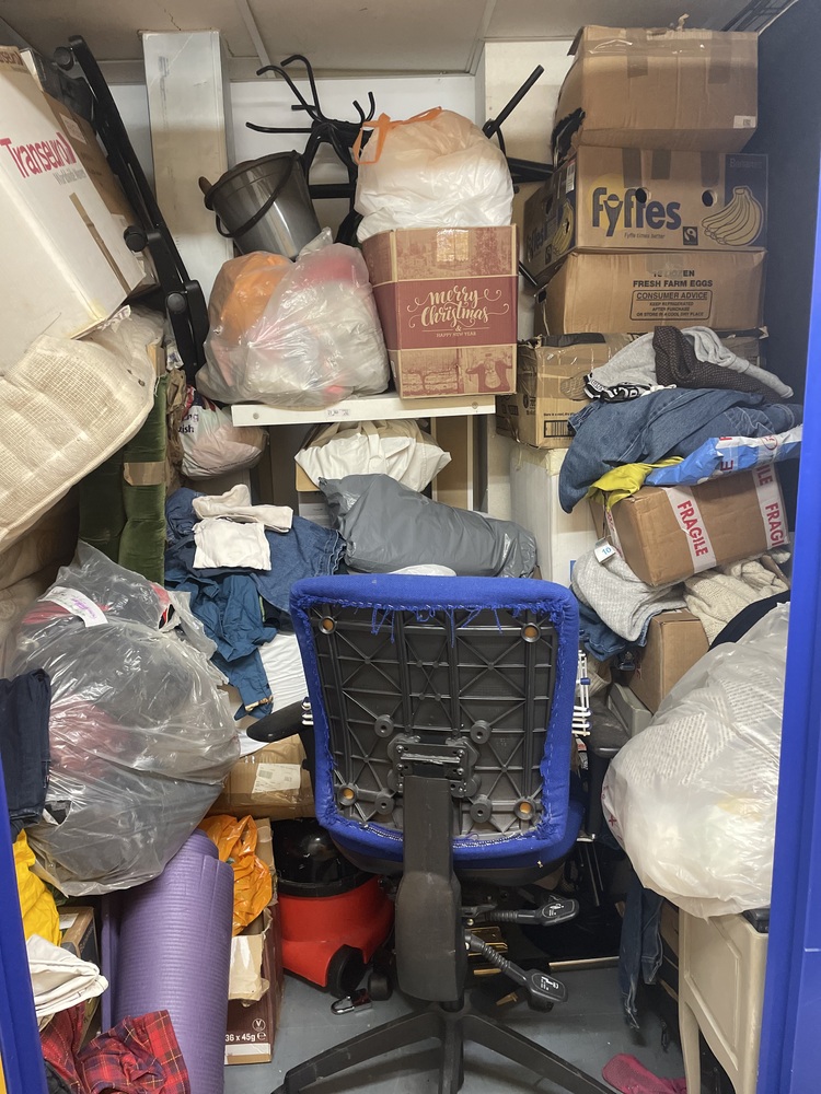 Clapham Self storage unit auction IB-2545