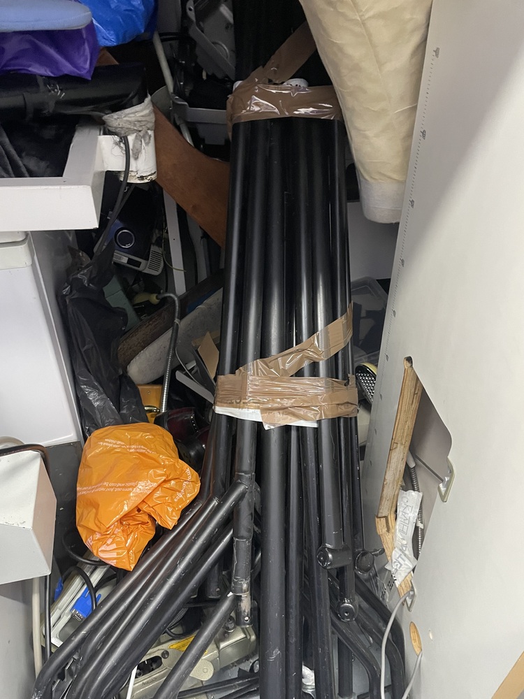 Earls Court Storage Facility auction IB-5358