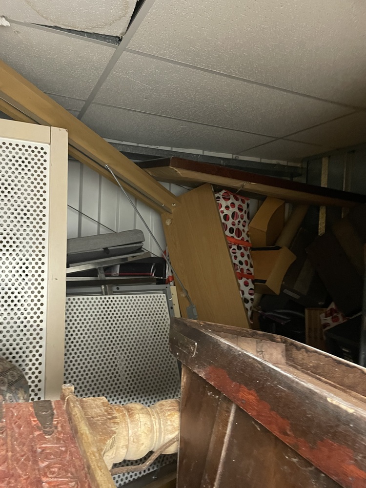 Battersea Lombard Self storage unit auction IB-1399