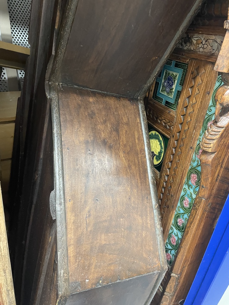 Battersea Lombard Self storage facility auction IB-1399