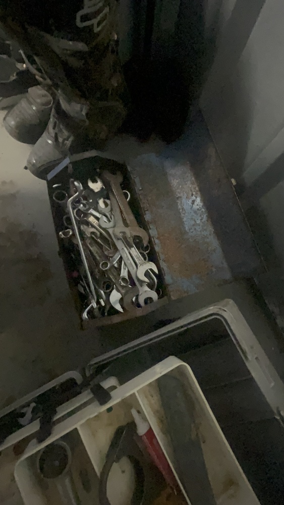 Bristol  Storage Unit auction IB-3317 22