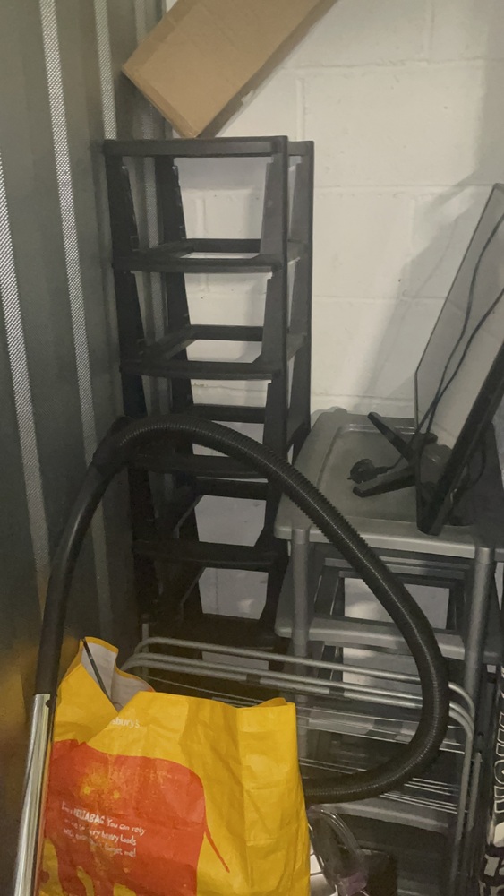 Battersea Storage auction IB-7222 10