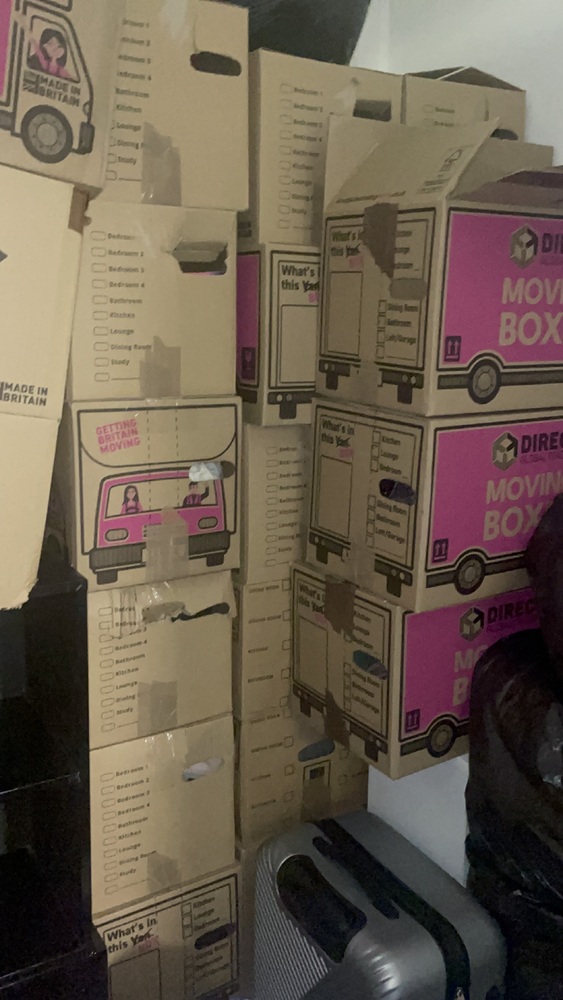 Battersea Self storage unit auction IB-7222 13