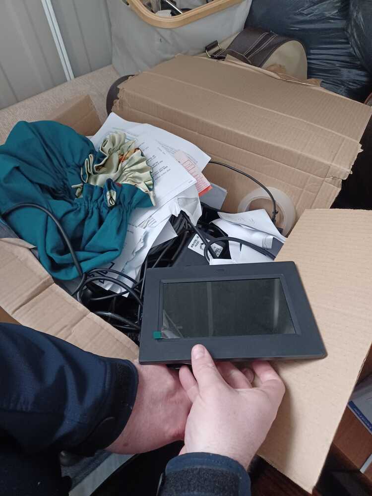 LIVERPOOL Self storage unit auction IB-5656