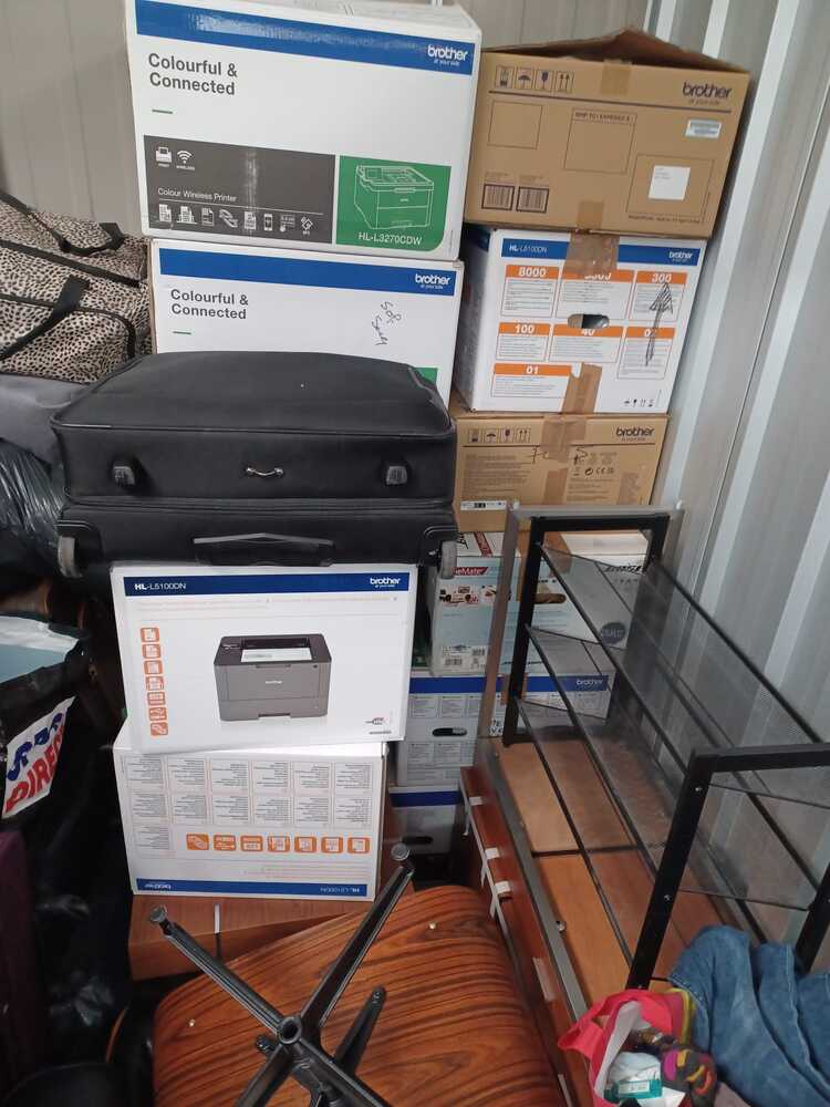 LIVERPOOL Storage Unit auction IB-5656 12