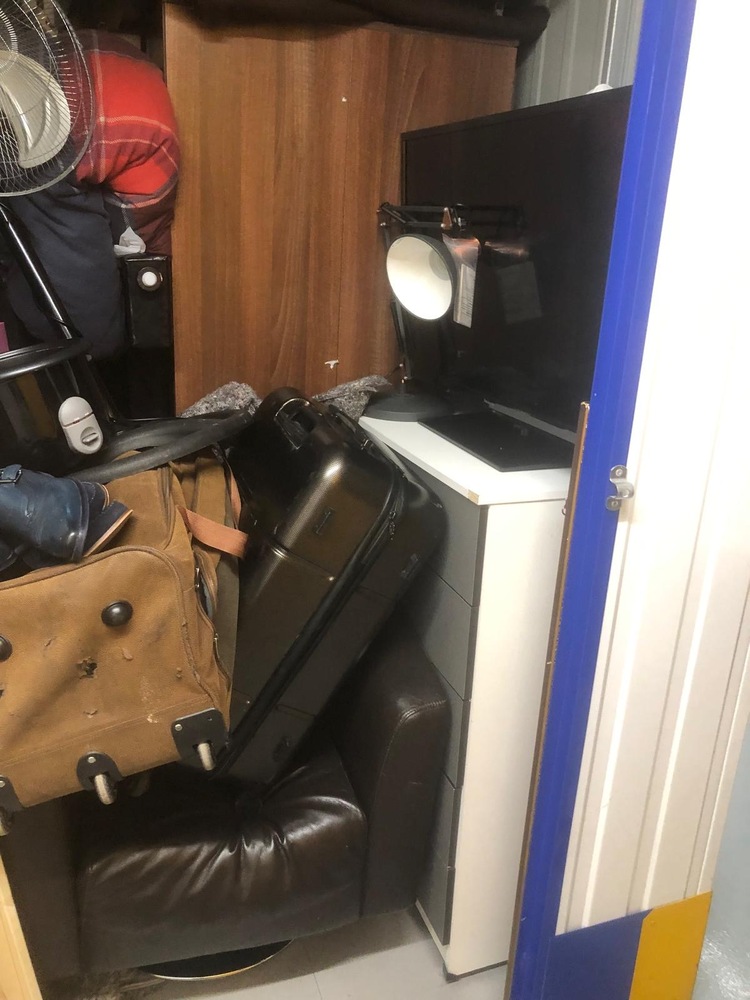Hanworth Self storage facility auction IB-2646