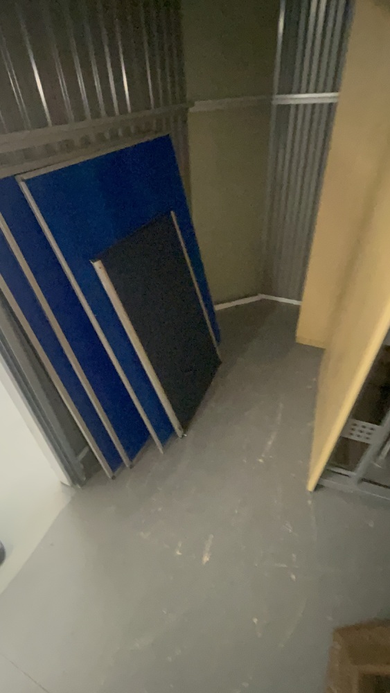 Bracknell storage facility unit auction IB-9119 16