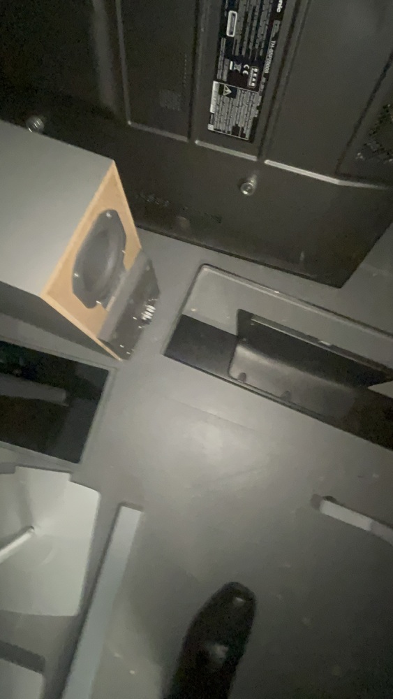 Bracknell storage facility unit auction IB-9119 26