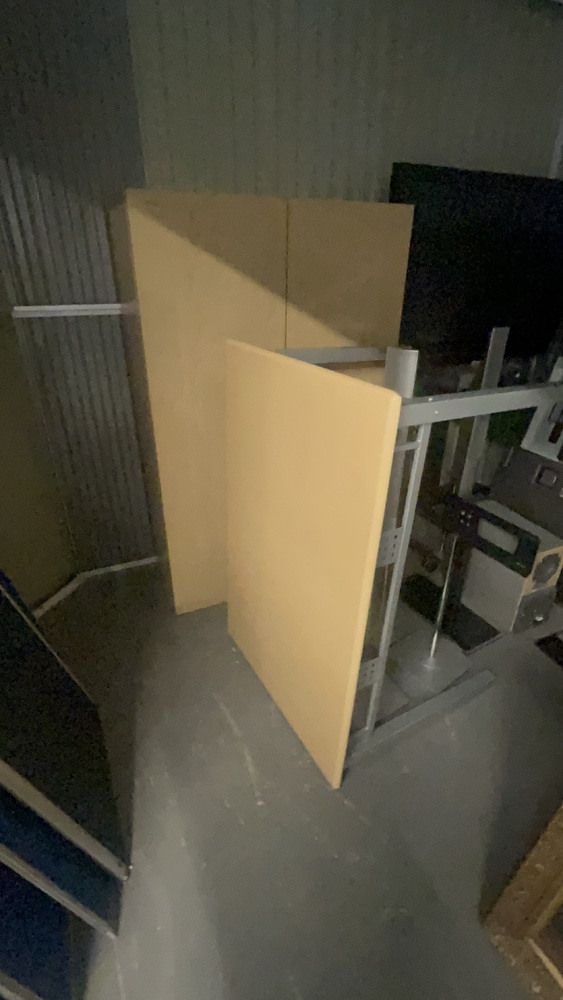 Bracknell Storage Unit auction IB-9119 32
