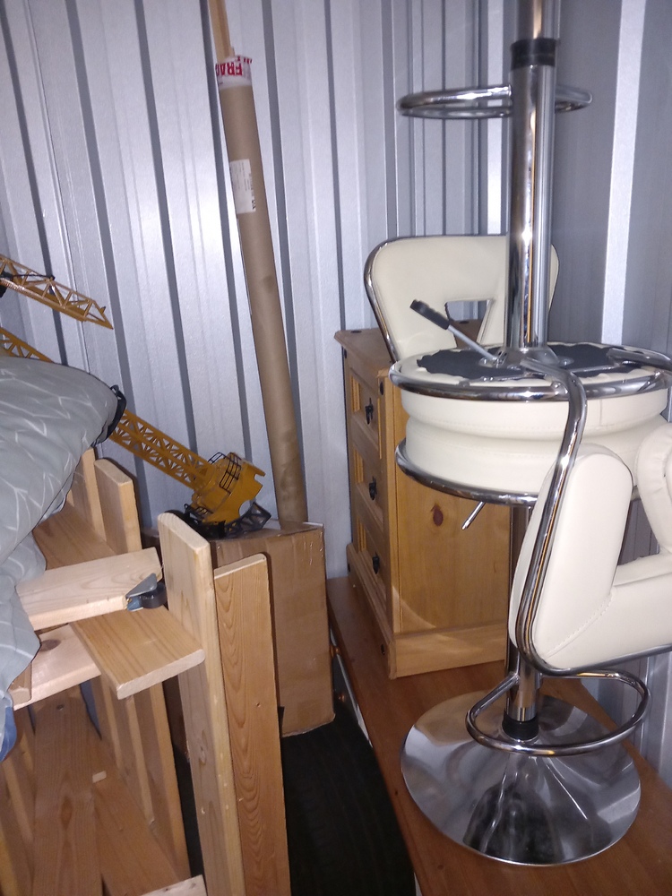 Storage King Maidstone Self storage facility auction IB-8185
